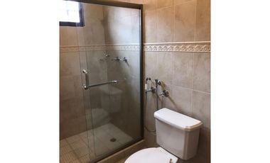 ALQUILO ESPECTACULAR CASA 450MT2  EN CLAYTON VILLAGE  L/B