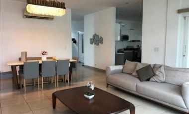 SE VENDE CASA EN PH HORIZONTES EN ALTOS DE PANAM 4 REC AMOBLADO