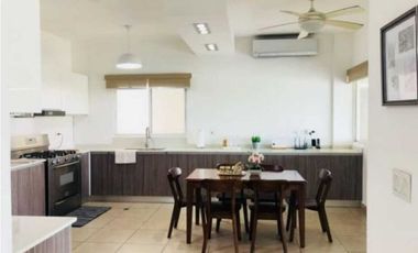 SE VENDE CASA EN PH HORIZONTES EN ALTOS DE PANAM 4 REC AMOBLADO