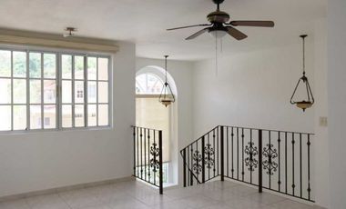 AMPLIA CASA CLAYTON ALBROOK GARDENS 260MT2