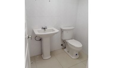 ALQUILER OFICINA AMOBLADA 90 M2 EN EL CANGREJO