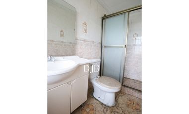 VENTA DE CASA EN ALTOS DE CERRO AZUL