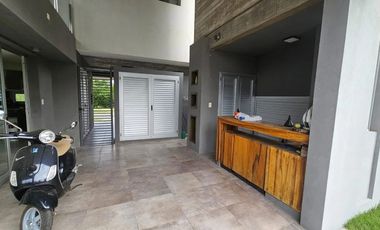 Casa en venta en Nuevo Quilmes