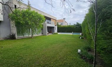 Casa en venta en Nuevo Quilmes
