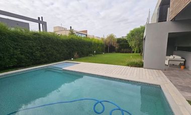 Casa en venta en Nuevo Quilmes
