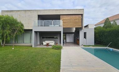 Casa en venta en Nuevo Quilmes