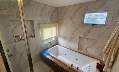 Casa en venta en Nuevo Quilmes