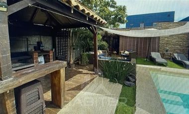 Casa en Venta en ESTADIO ANFA COLEGIO ALTA CUMBRE