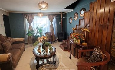 Casa en Venta en ESTADIO ANFA COLEGIO ALTA CUMBRE