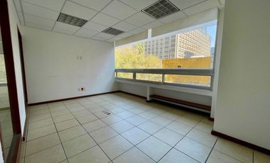 Renta Oficina 185m2, Juárez, Cuauhtémoc- AMUEBLADA