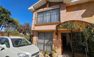 Casa en Venta en Tobalaba, Jacinto Chacón