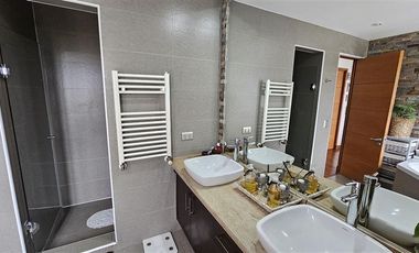 Casa en Venta en Los Ramajes & Arboretum Norte