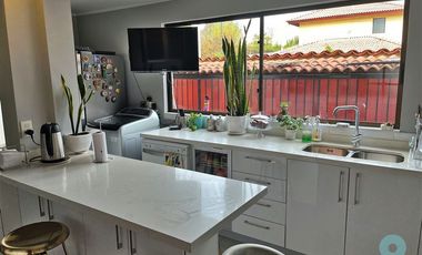 Casa en Venta en Jardin de la Foresta, Peñalolén