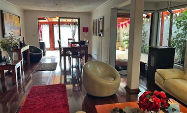 Casa en Venta en Jardin de la Foresta, Peñalolén