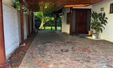 Casa en Venta en Jardin de la Foresta, Peñalolén