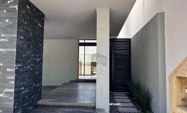 Casa en venta en Paseo del Pedregal en San Luis Potosí