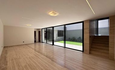 Casa en venta en Paseo del Pedregal en San Luis Potosí