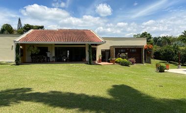 CASA EN VENTA EN EL CAIMO/ARMENIA