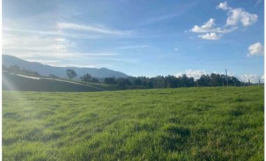 VENDO Lote Comercial en San Felix, vía San Pedro