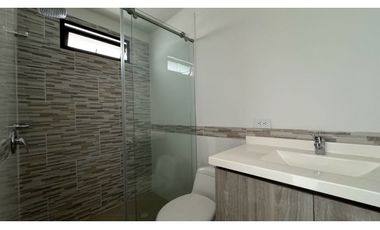 Casa de dos pisos más terraza en venta Barrio Las Mercedes Palmira