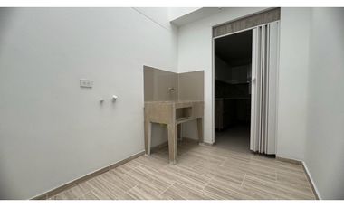 Casa de dos pisos más terraza en venta Barrio Las Mercedes Palmira