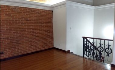 ¡Hermosa Casa para venta en lamos!