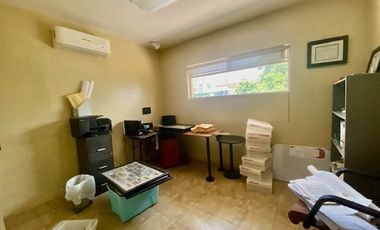VENTA DE OFICINA 348 m2 C, 338 m2 T COL. MARIA LUISA