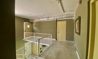 VENTA DE OFICINA 348 m2 C, 338 m2 T COL. MARIA LUISA
