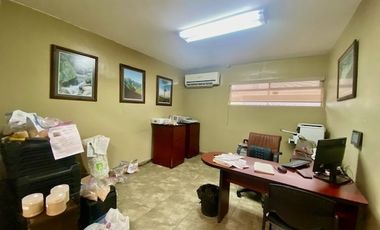 VENTA DE OFICINA 348 m2 C, 338 m2 T COL. MARIA LUISA