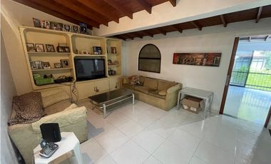 CASA EN VENTA LOMA DE LOS GONZALEZ MEDELLN