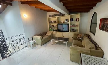CASA EN VENTA LOMA DE LOS GONZALEZ MEDELLN