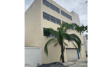 Edificio en Venta en Colonia SCT Guadalupe Nuevo León