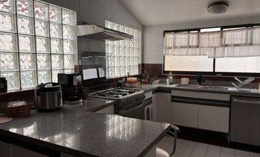 Amplia casa en calle cerrada San Buenaventura Tlalpan