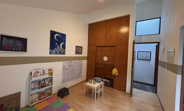 Amplia casa en calle cerrada San Buenaventura Tlalpan