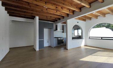 Casa en Venta  con jardín en condominio Loma de Pozuelos