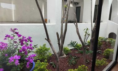 Casa en Venta  con jardín en condominio Loma de Pozuelos