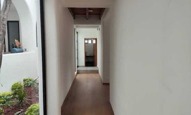 Casa en Venta  con jardín en condominio Loma de Pozuelos