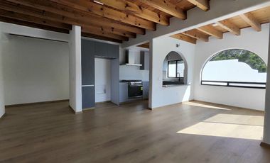 Casa en Venta  con jardín en condominio Loma de Pozuelos