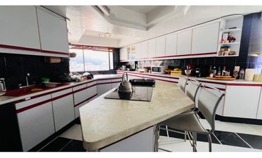 González Suárez, Penthouse en Renta, 780m2, 4 Habitaciones