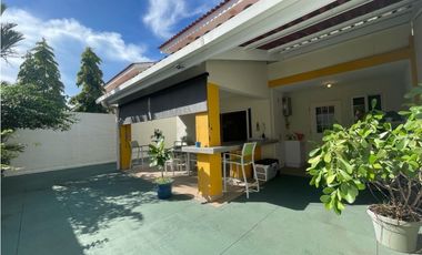 Venta Casa en Reserva de Versalles (JS)