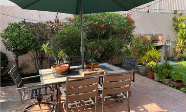 SEA CONFIABLE VENDE CASA EN FUENTE DEL FRESNO ALTOS DE PANAMA