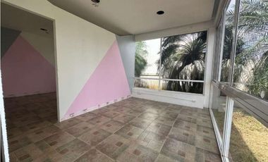 VENTA DE CASA EN RESIDENCIAL LAS ARBOLEDAS (OF)