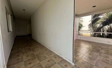 VENTA DE CASA EN RESIDENCIAL LAS ARBOLEDAS (OF)