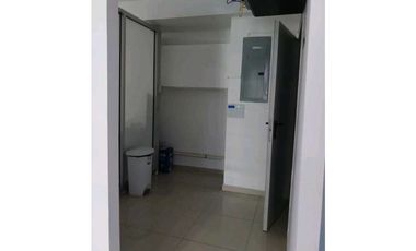 LOCAL COMERCIAL EN LA CRESTA  PLAZA SIGNATURE PLANTA BAJA 1B 170M2