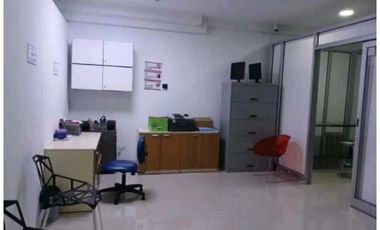 LOCAL COMERCIAL EN LA CRESTA  PLAZA SIGNATURE PLANTA BAJA 1B 170M2