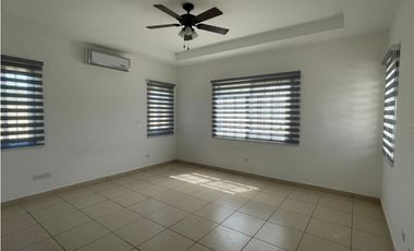 Venta y alquiler: Casa en Hacienda Pacífica, San Carlos