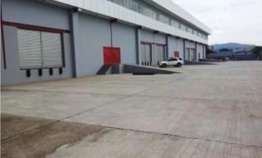 Venta de proyecto de galeras en 24 de Diciembre