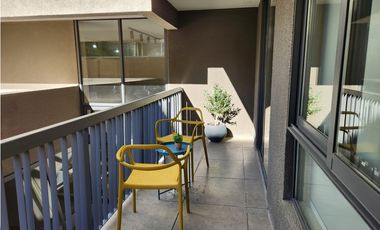 ARRIENDO METRO TOESCA / EJERCITO / CLAUDIO GAY