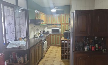 EXCELENTE DEPARTAMENTO 4 AMB CON COCHERA , AV. SANTA FE 2000 MARTINEZ