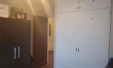 EXCELENTE DEPARTAMENTO 4 AMB CON COCHERA , AV. SANTA FE 2000 MARTINEZ